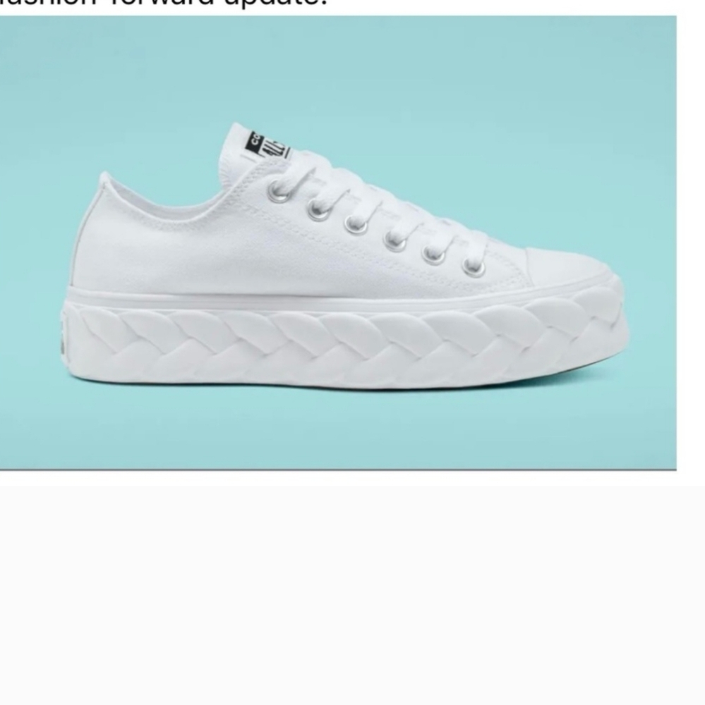 Converse White Chuck Taylor All Star Platform Sneakers Size 6